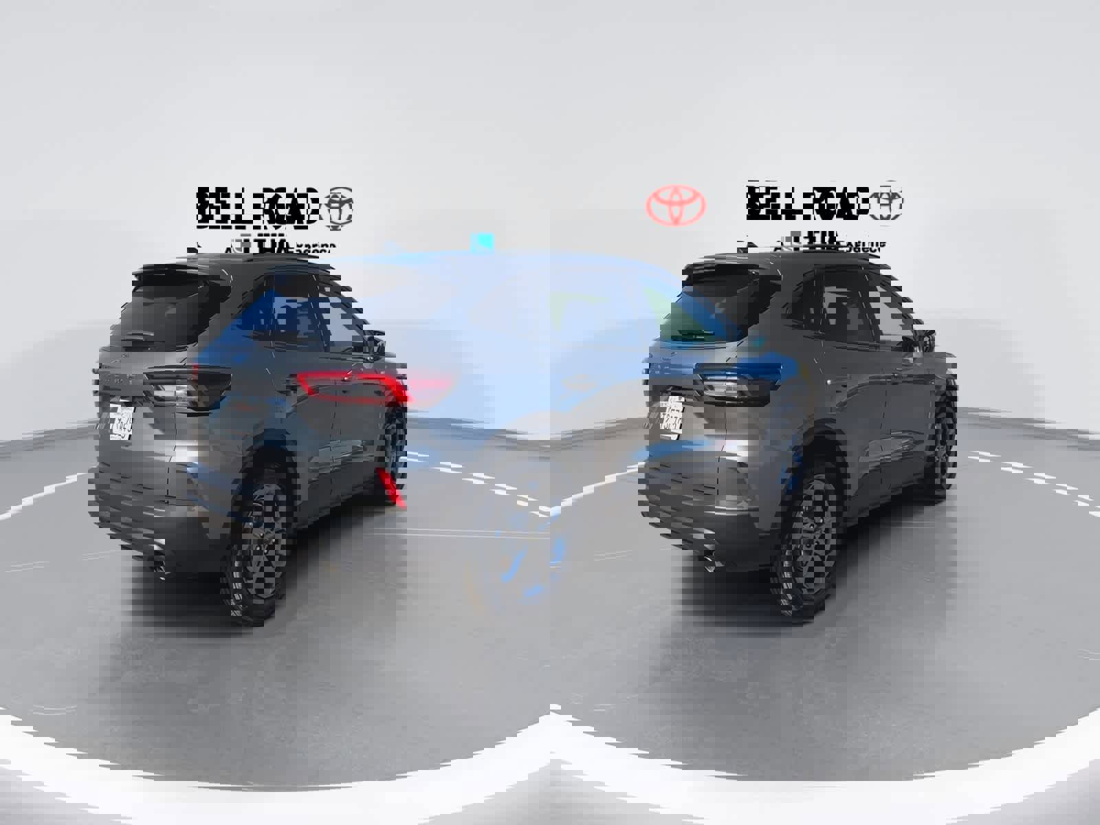 Used 2025 Ford Escape ST-Line image 8