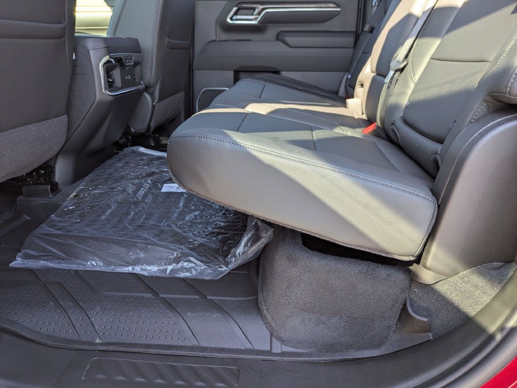 New 2026 Chevrolet Silverado 2500 LTZ w/ LTZ Plus Package AWD/4WD image 28