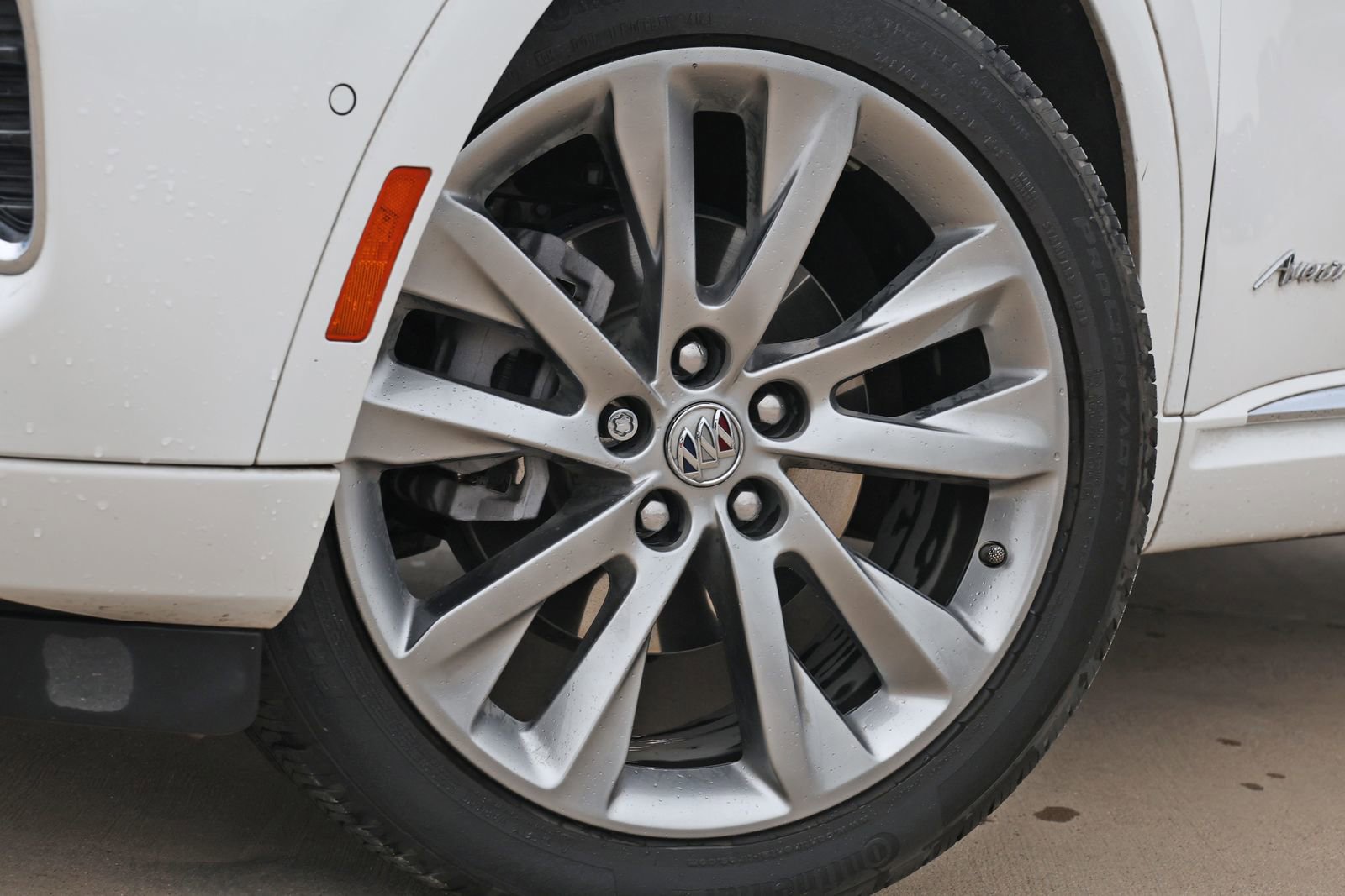 Used 2022 Buick Envision Avenir w/ Technology Package II image 12