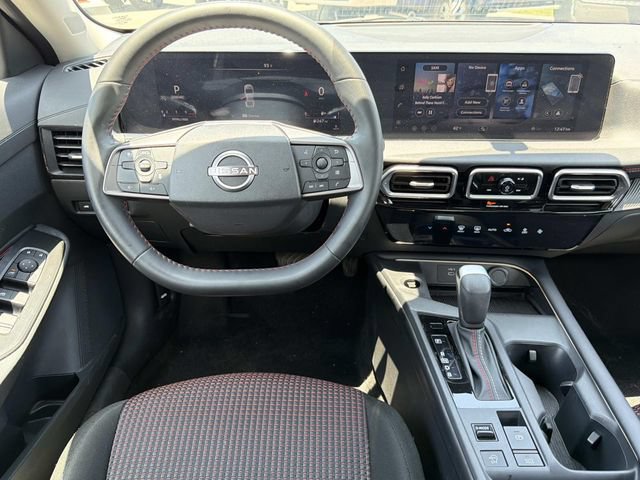Used 2026 Nissan Sentra SR w/ Floor Mat Package FWD image 22