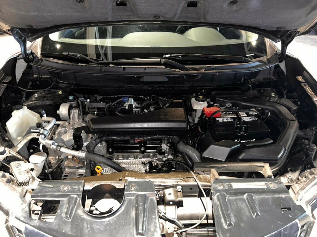 Used 2020 Nissan Rogue S w/ Special Edition Package image 9