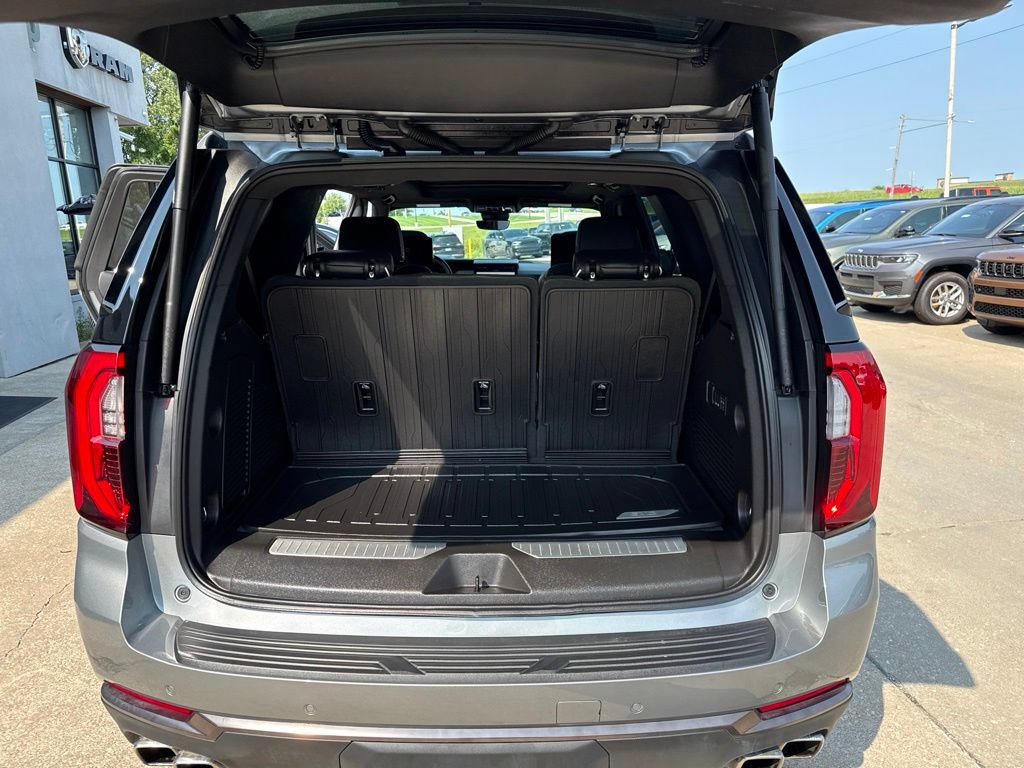 Used 2026 GMC Yukon AT4 Ultimate AWD/4WD image 61