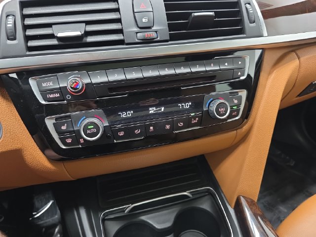 Used 2018 BMW 340i xDrive Sedan AWD/4WD image 24