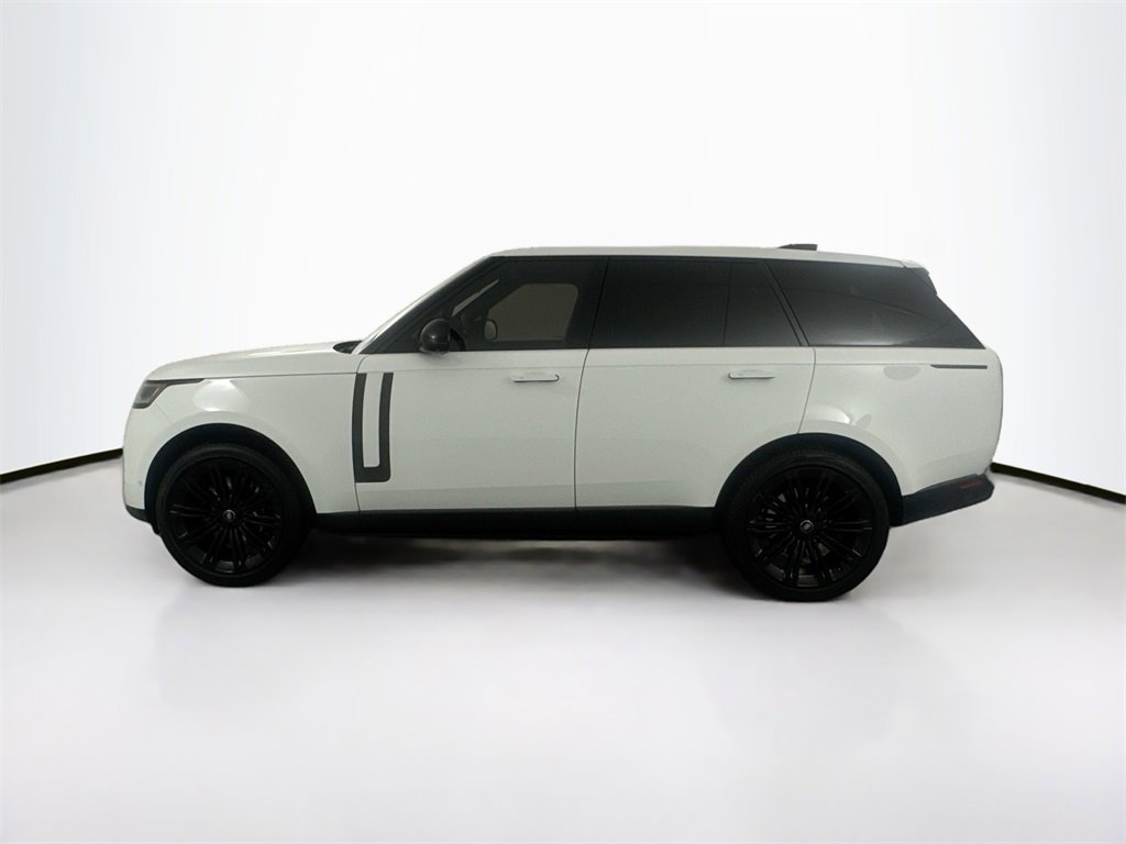 Certified 2023 Land Rover Range Rover SE image 8