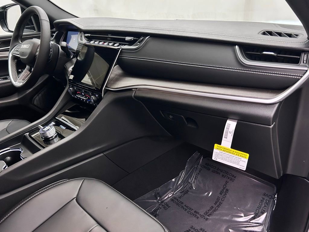 New 2025 Jeep Grand Cherokee L Limited image 20