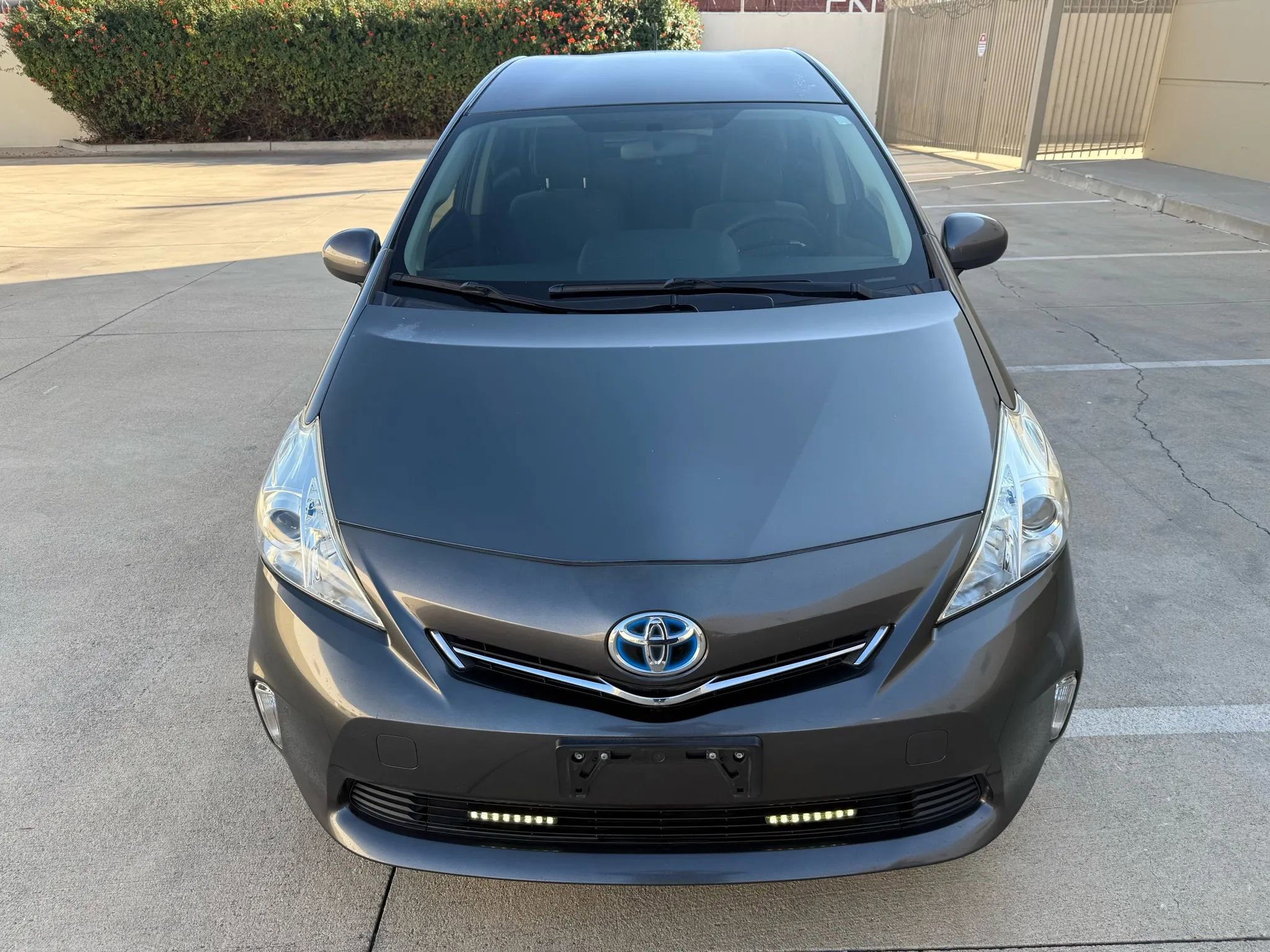 Used 2014 Toyota Prius V Three FWD image 3