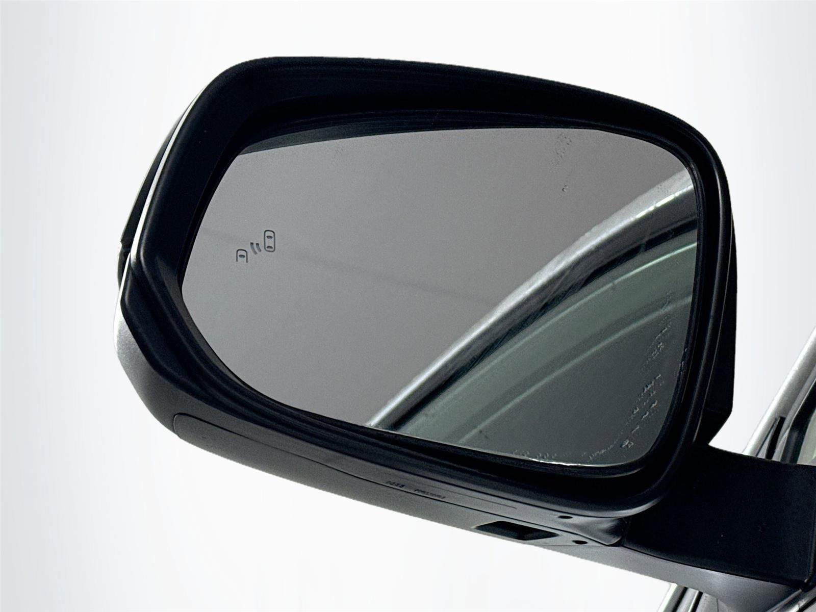 Used 2024 Toyota bZ4X XLE image 5