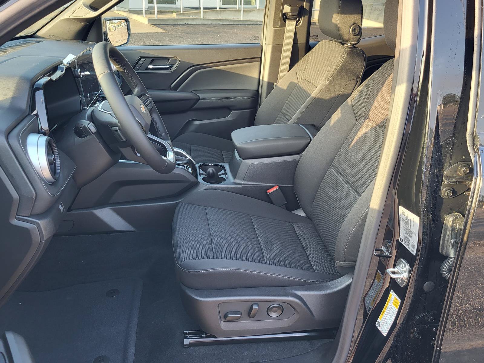 New 2026 Chevrolet Colorado LT RWD image 14