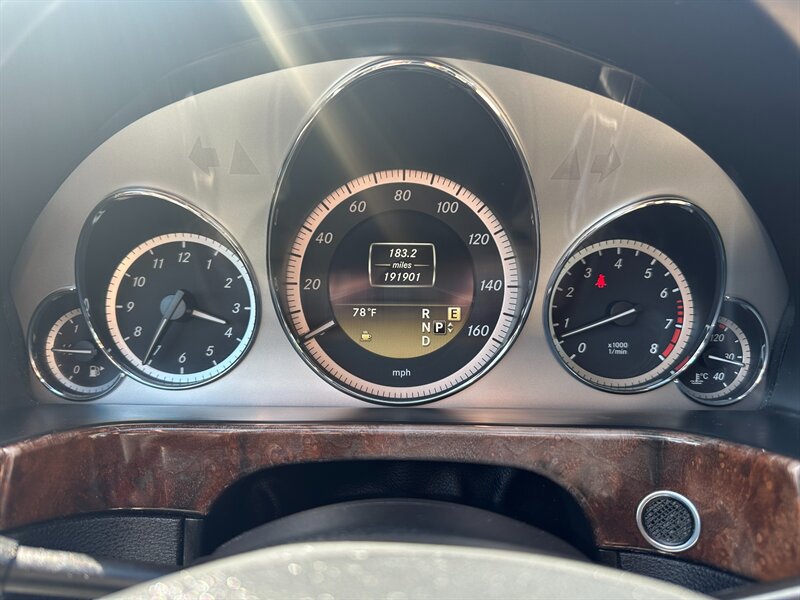 Used 2012 Mercedes-Benz E 350 Sedan image 22