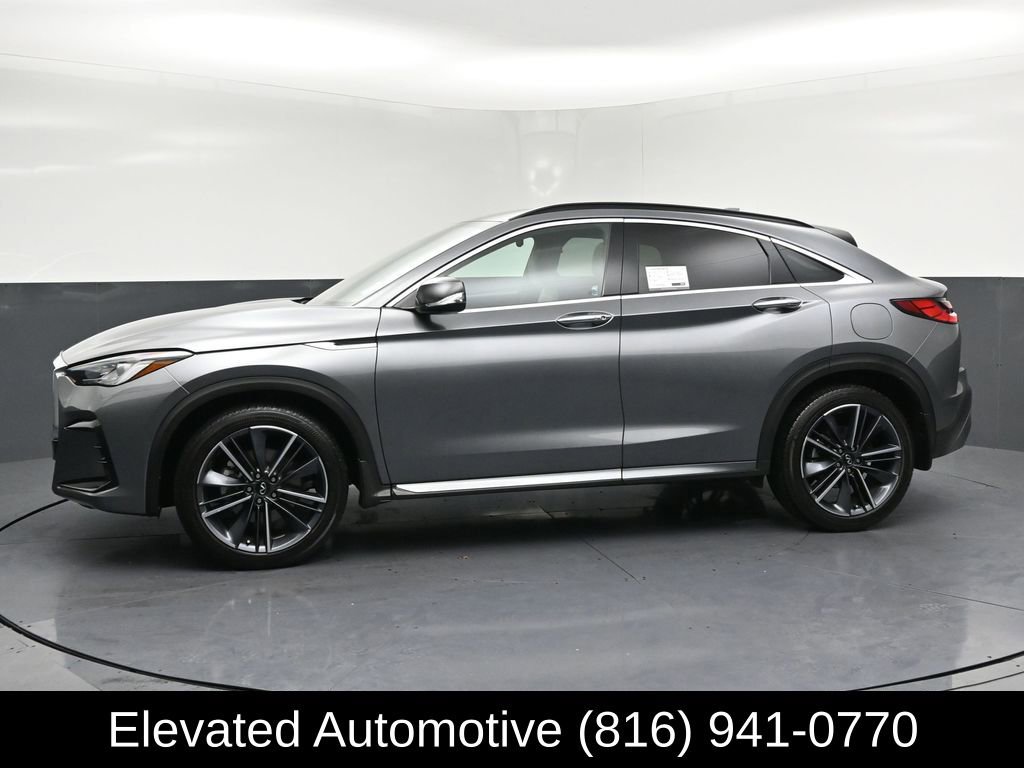 Used 2025 INFINITI QX55 Luxe w/ Cargo Package image 2