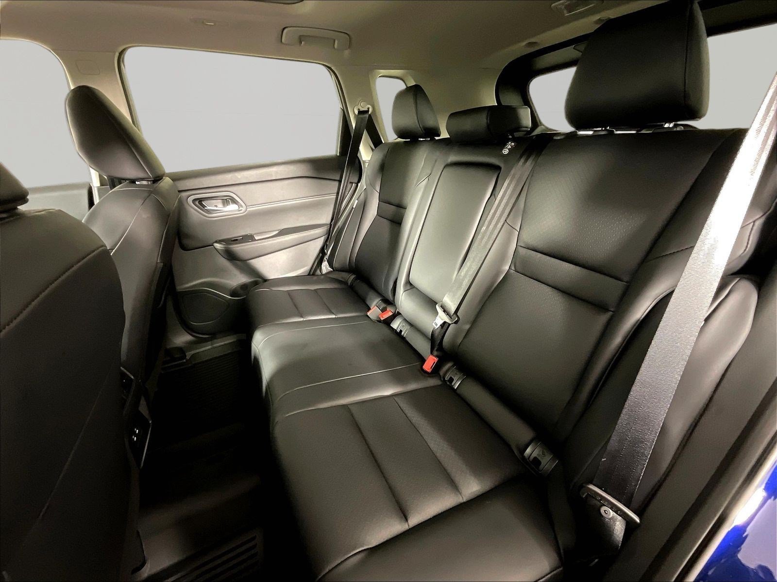 New 2026 Nissan Rogue Dark Armor AWD/4WD image 18