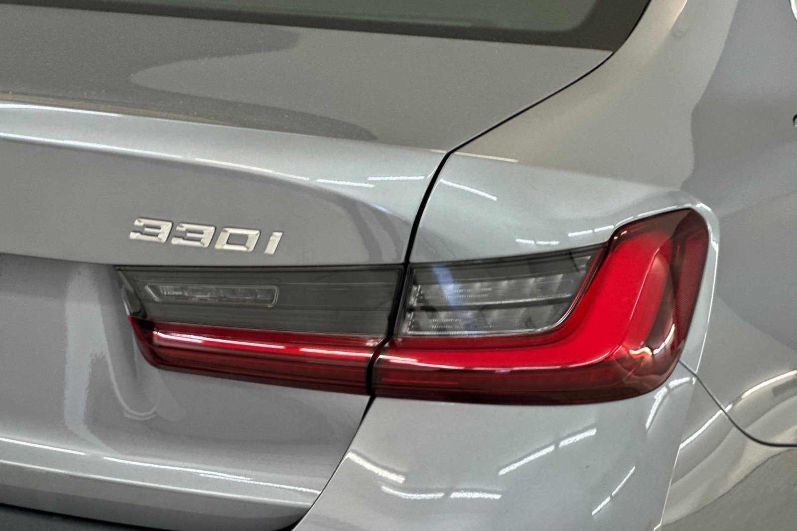 New 2026 BMW 330i Sedan w/ Premium Package RWD image 23