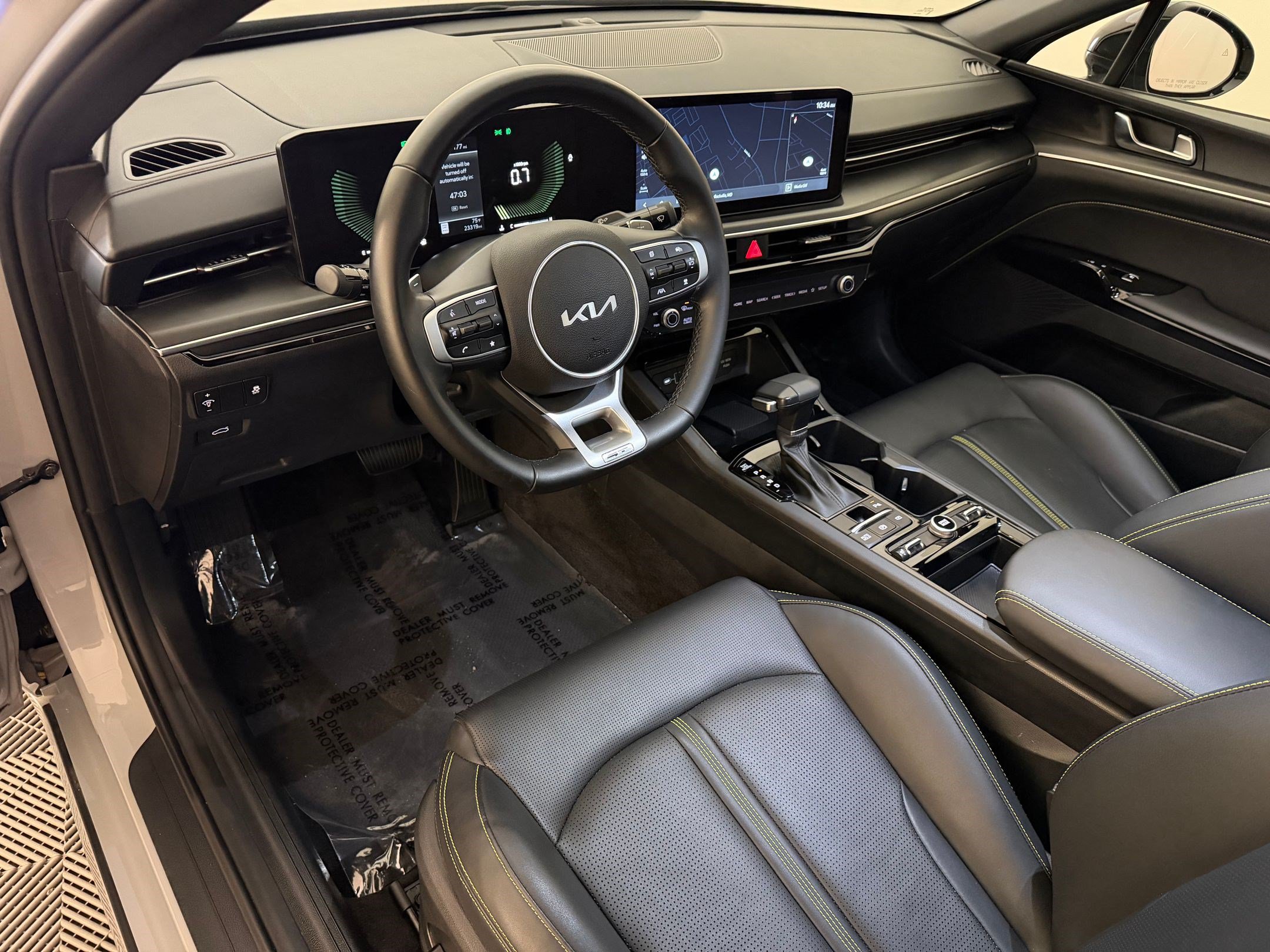 Used 2025 Kia K5 GT FWD image 3