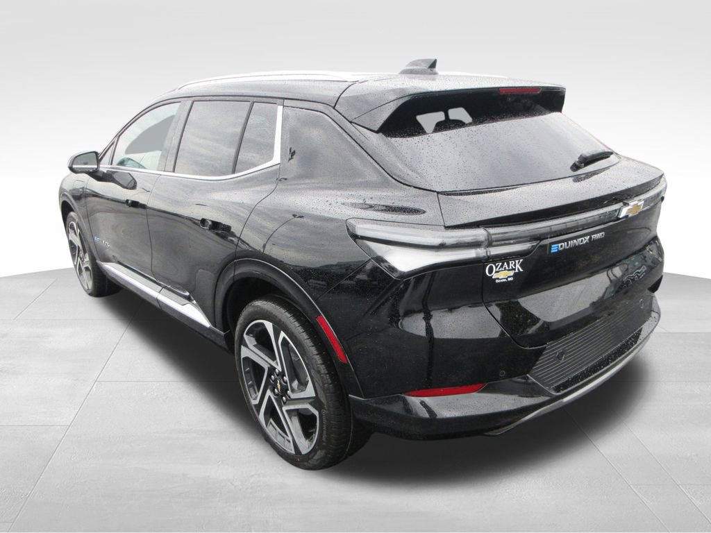 New 2026 Chevrolet Equinox EV LT image 4