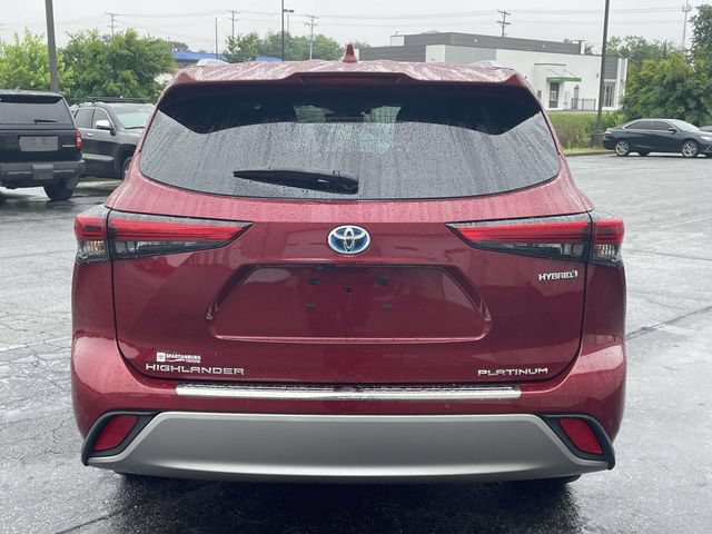 Used 2021 Toyota Highlander Platinum FWD image 10