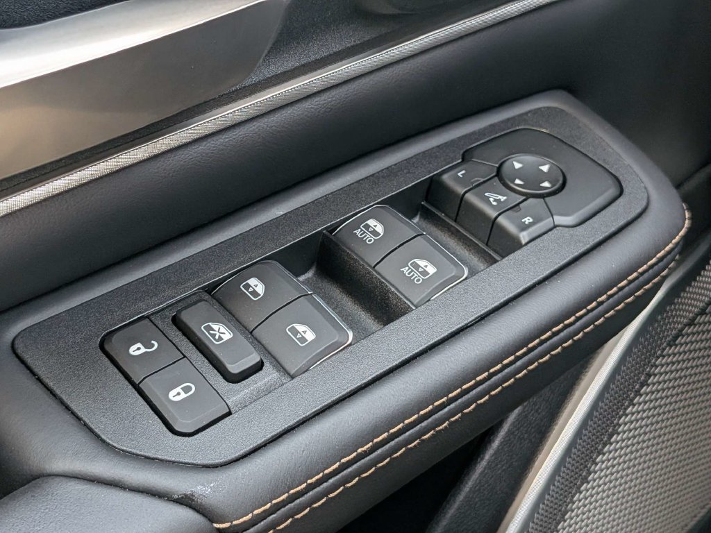New 2027 RAM 1500 Tungsten AWD/4WD image 27