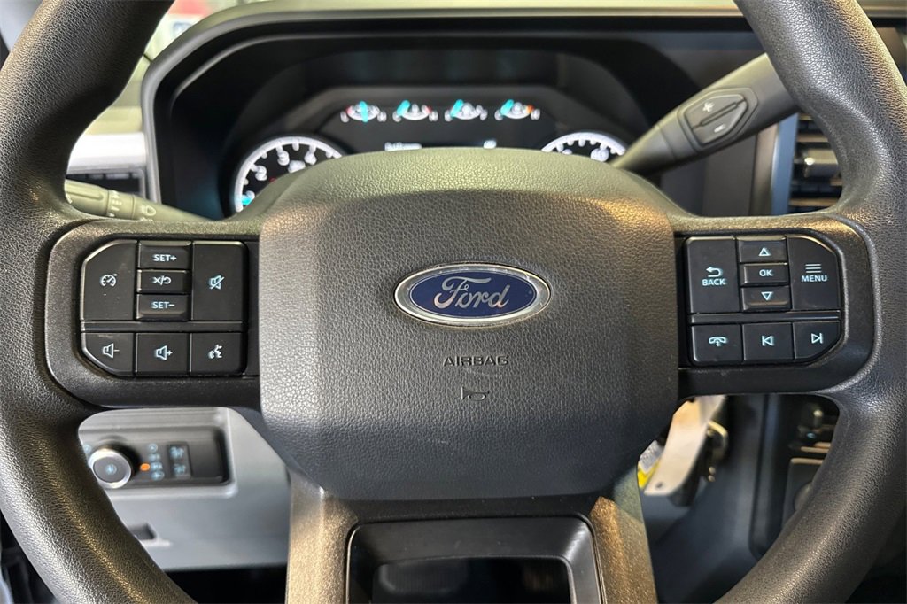 Used 2023 Ford F250 XL w/ XL Chrome Package image 19
