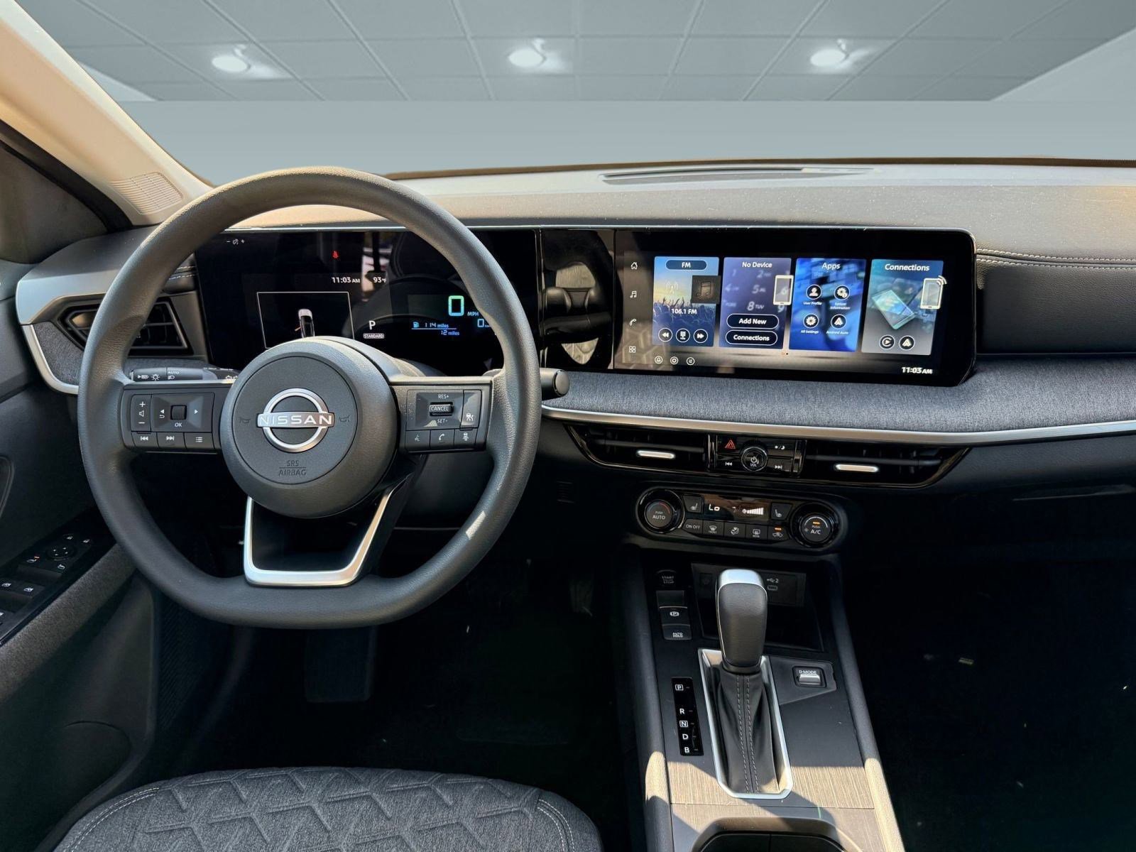 New 2026 Nissan Kicks SV w/ Cold Weather Package image 4