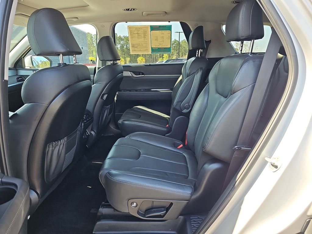 Used 2022 Hyundai Palisade SEL w/ Premium Package image 19