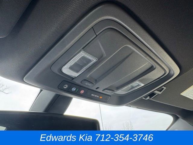 Used 2021 GMC Sierra 1500 SLT w/ X31 Off-Road Package image 32