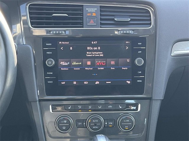 Used 2018 Volkswagen Golf Alltrack SEL image 15