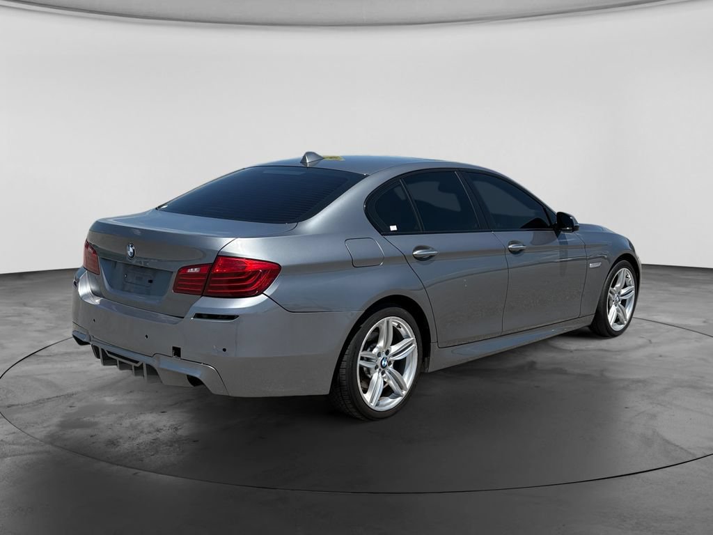 Used 2014 BMW 550i xDrive Sedan AWD/4WD image 9