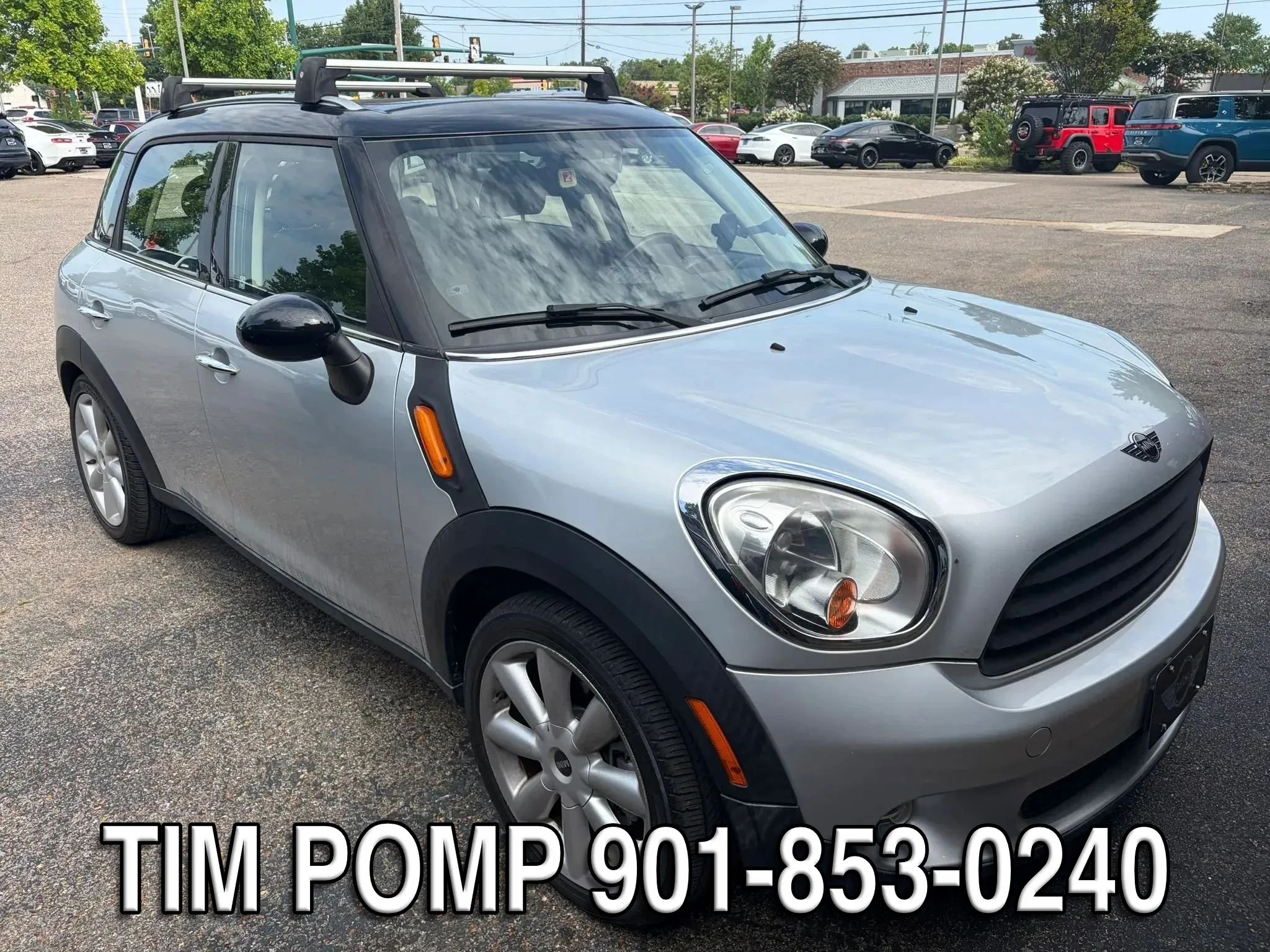 Used 2013 MINI Cooper Countryman FWD image 1