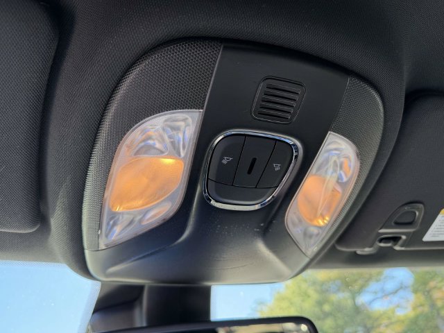 Certified 2023 Jeep Compass Latitude AWD/4WD image 35