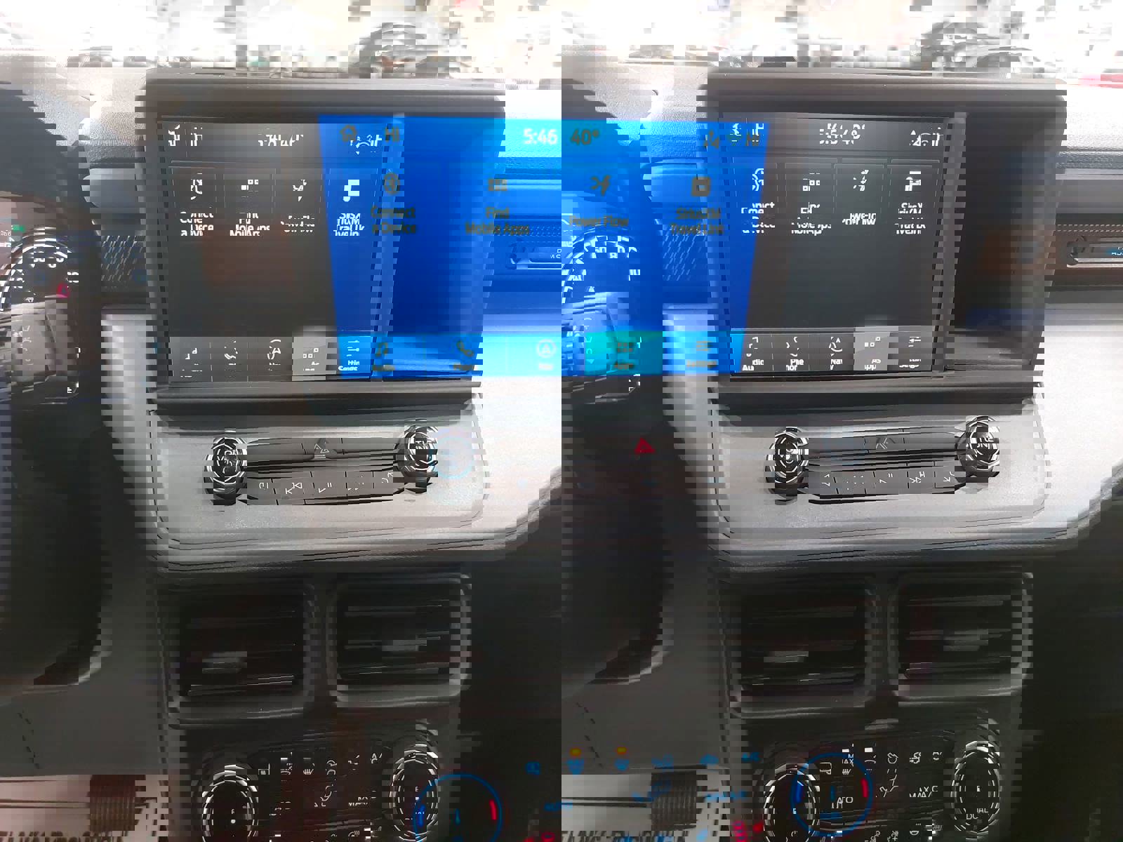 Used 2024 Ford Maverick Lariat image 22