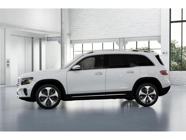Used 2025 Mercedes-Benz GLB 250 image 34
