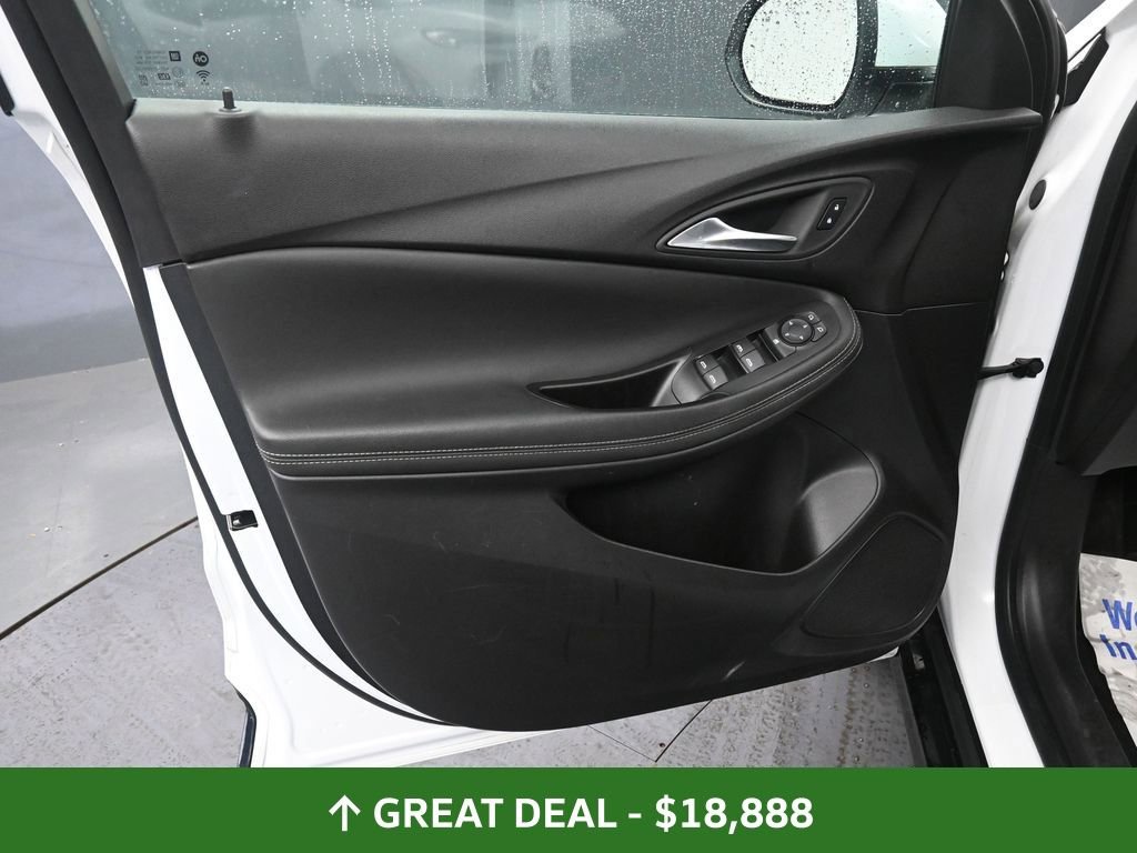 Used 2024 Buick Encore GX Sport Touring image 20