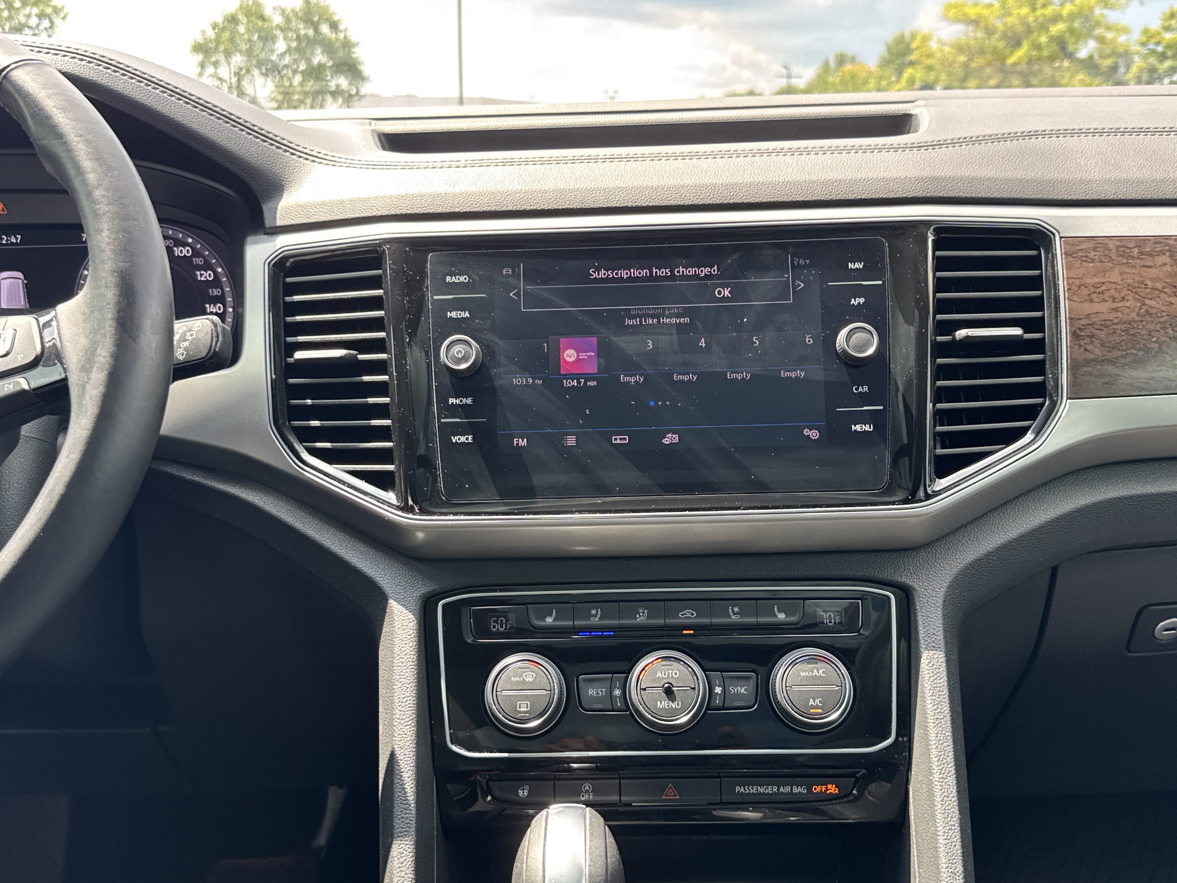 Used 2019 Volkswagen Atlas SEL Premium AWD/4WD image 26