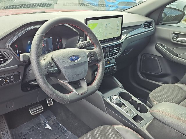 Certified 2024 Ford Escape ST-Line w/ Tech Pack #1 FWD image 16