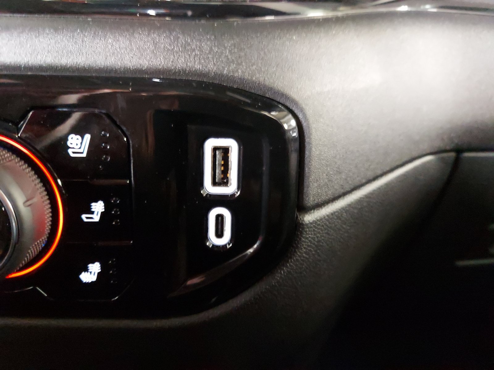 Used 2026 Chevrolet Silverado 2500 ZR2 AWD/4WD image 21