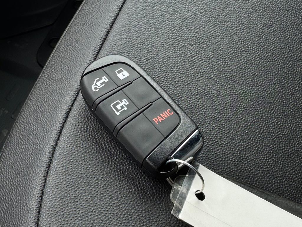 New 2026 RAM ProMaster 2500 w/ Cold Weather Group FWD image 32