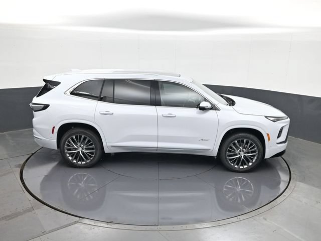 New 2026 Buick Enclave Avenir w/ Super Cruise Package AWD/4WD image 17