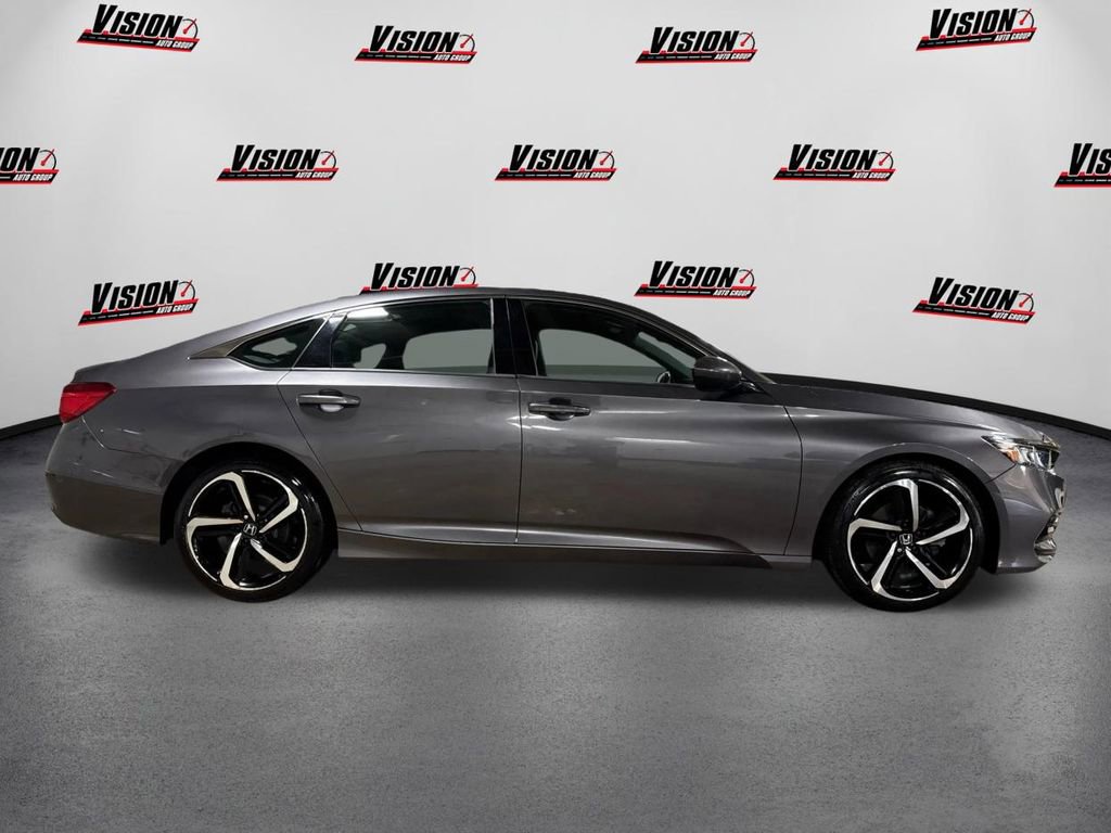 Used 2019 Honda Accord Sport image 4