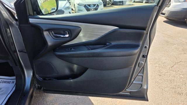 Used 2016 Nissan Murano S AWD/4WD image 39
