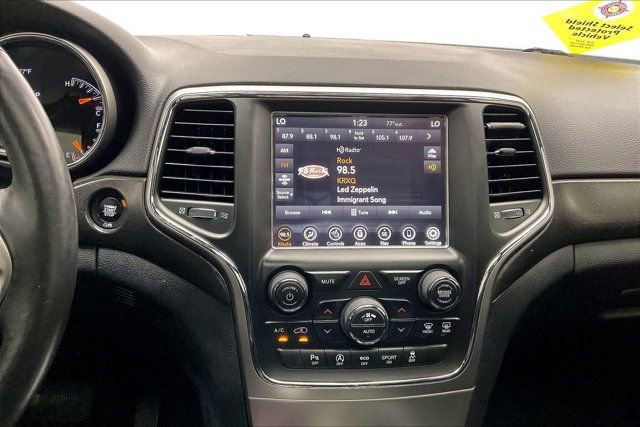 Used 2018 Jeep Grand Cherokee Altitude image 5