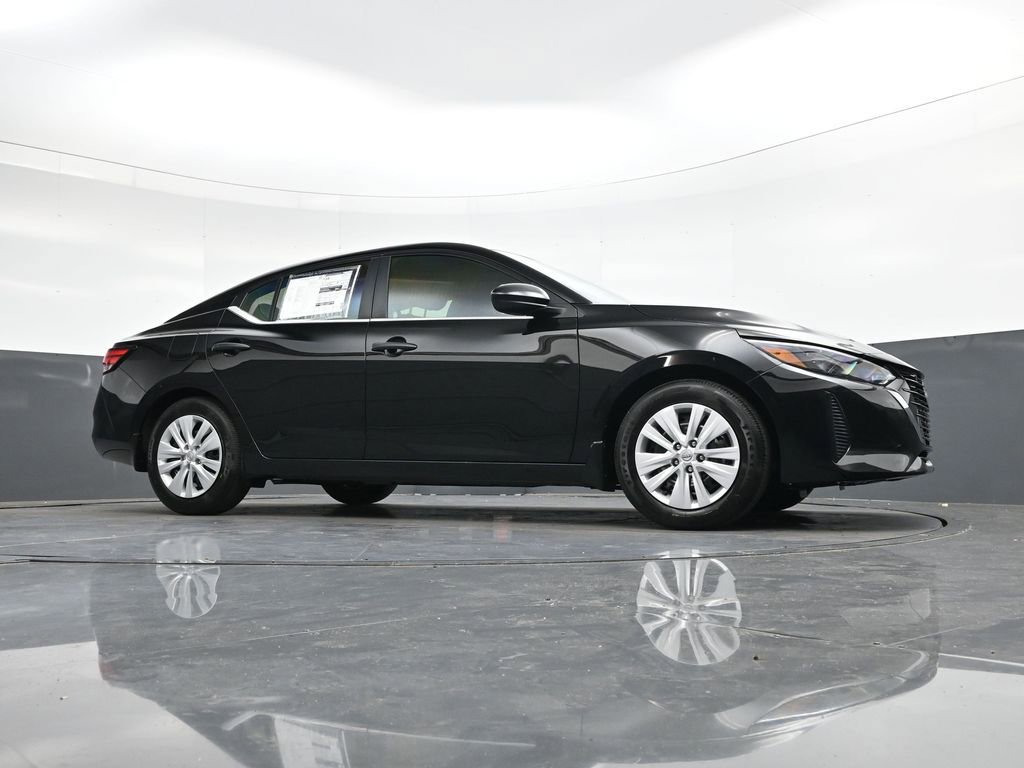 Certified 2025 Nissan Sentra S image 26