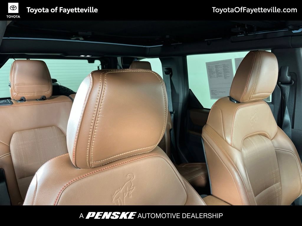 Used 2023 Ford Bronco Heritage Edition AWD/4WD image 6