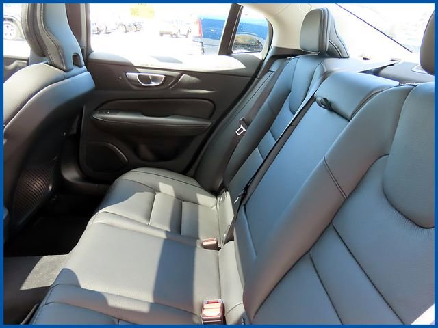 Used 2024 Volvo S60 B5 Plus w/ Climate Package FWD image 10