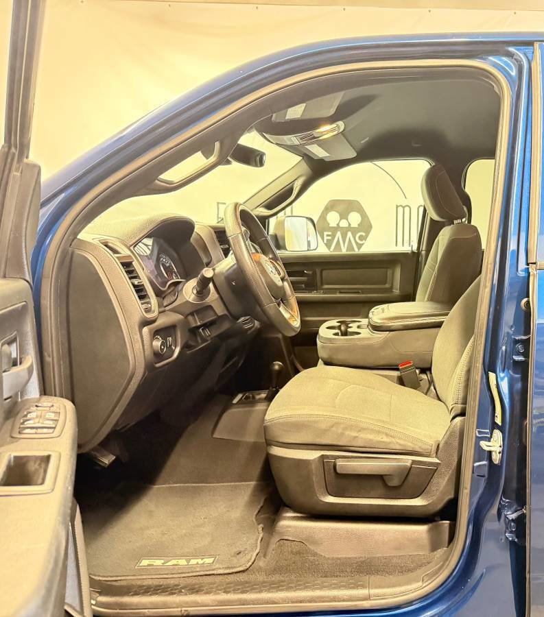 Used 2022 RAM 3500 Tradesman image 12