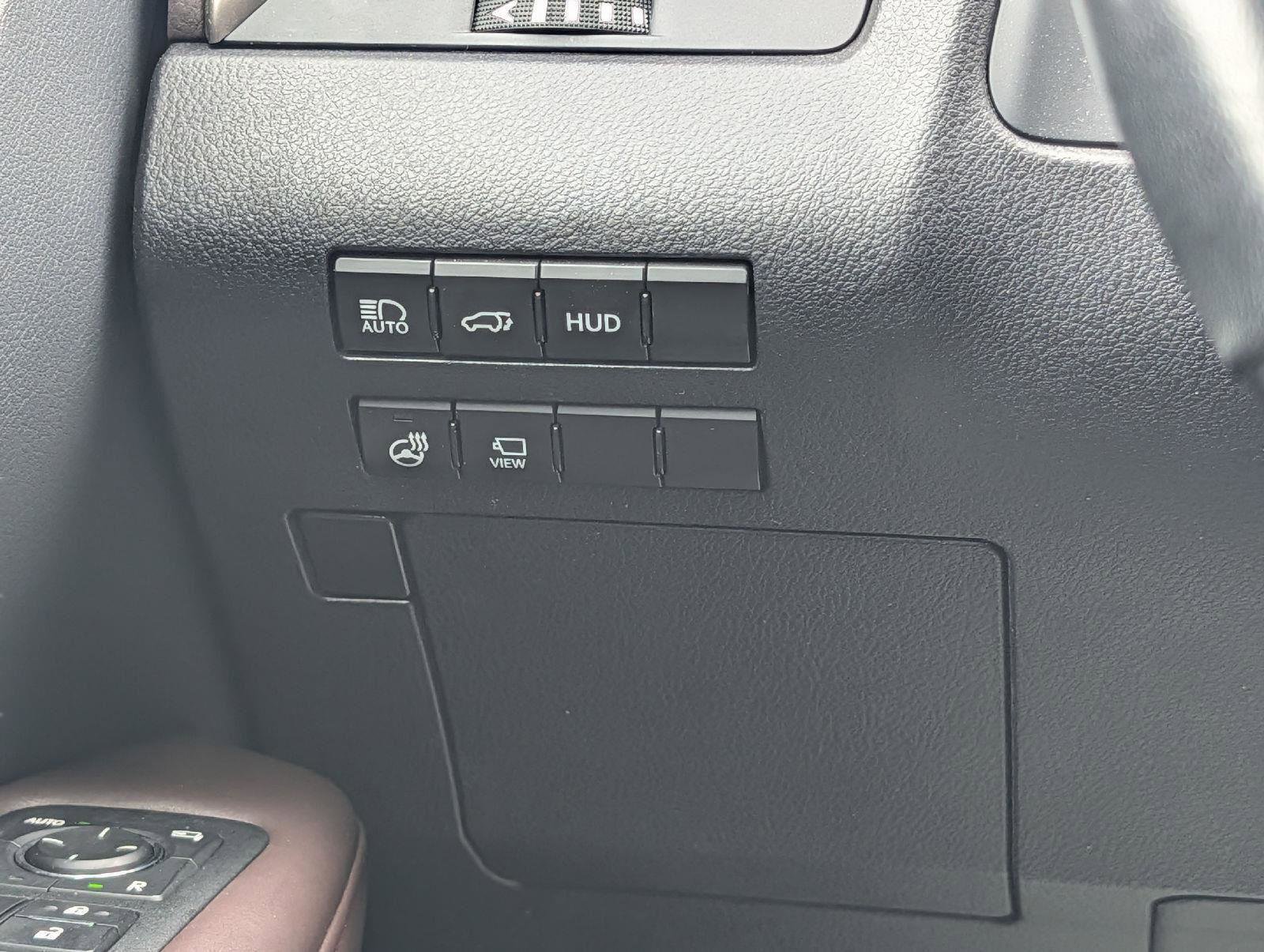 Used 2020 Lexus RX 350 AWD w/ Luxury Package image 16