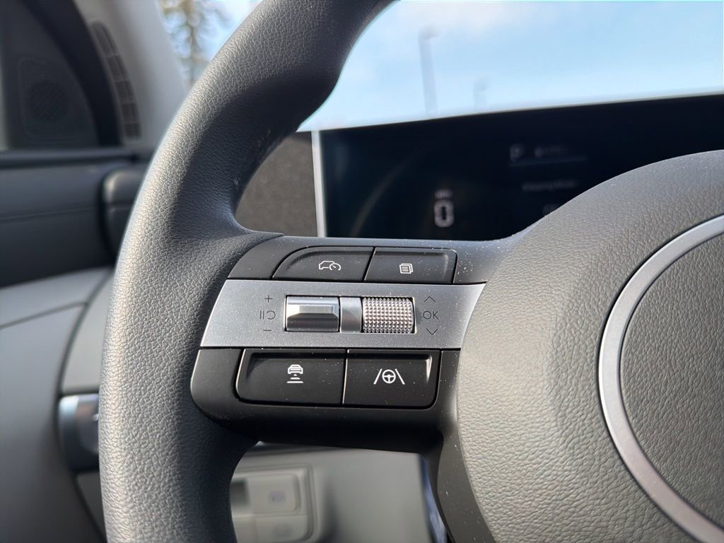 New 2026 Hyundai Tucson Blue SE w/ Tow & Go Package AWD/4WD image 32