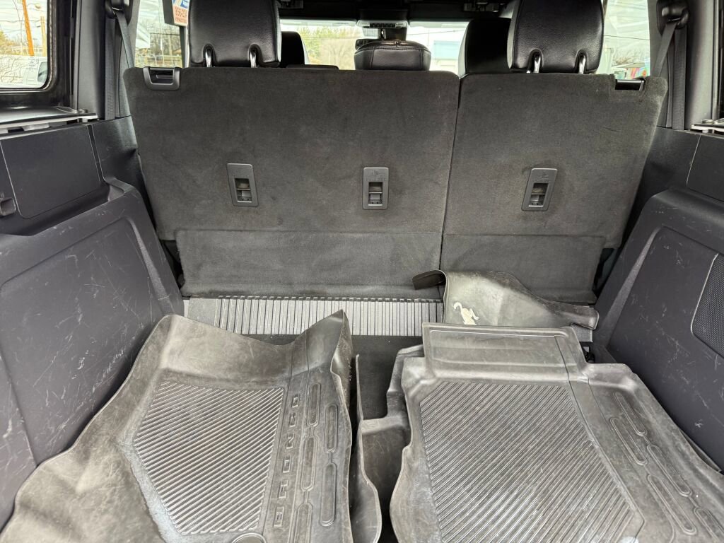 Used 2022 Ford Bronco Wildtrak image 32