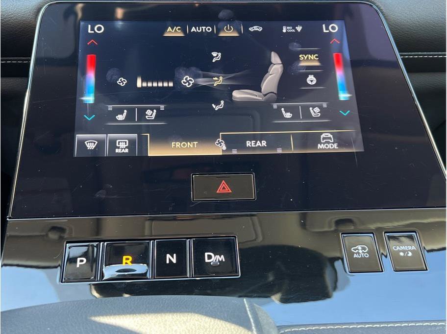 Used 2025 INFINITI QX80 Sensory AWD/4WD image 18