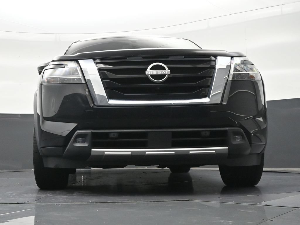 Used 2022 Nissan Pathfinder SL w/ SL Premium Package FWD image 32