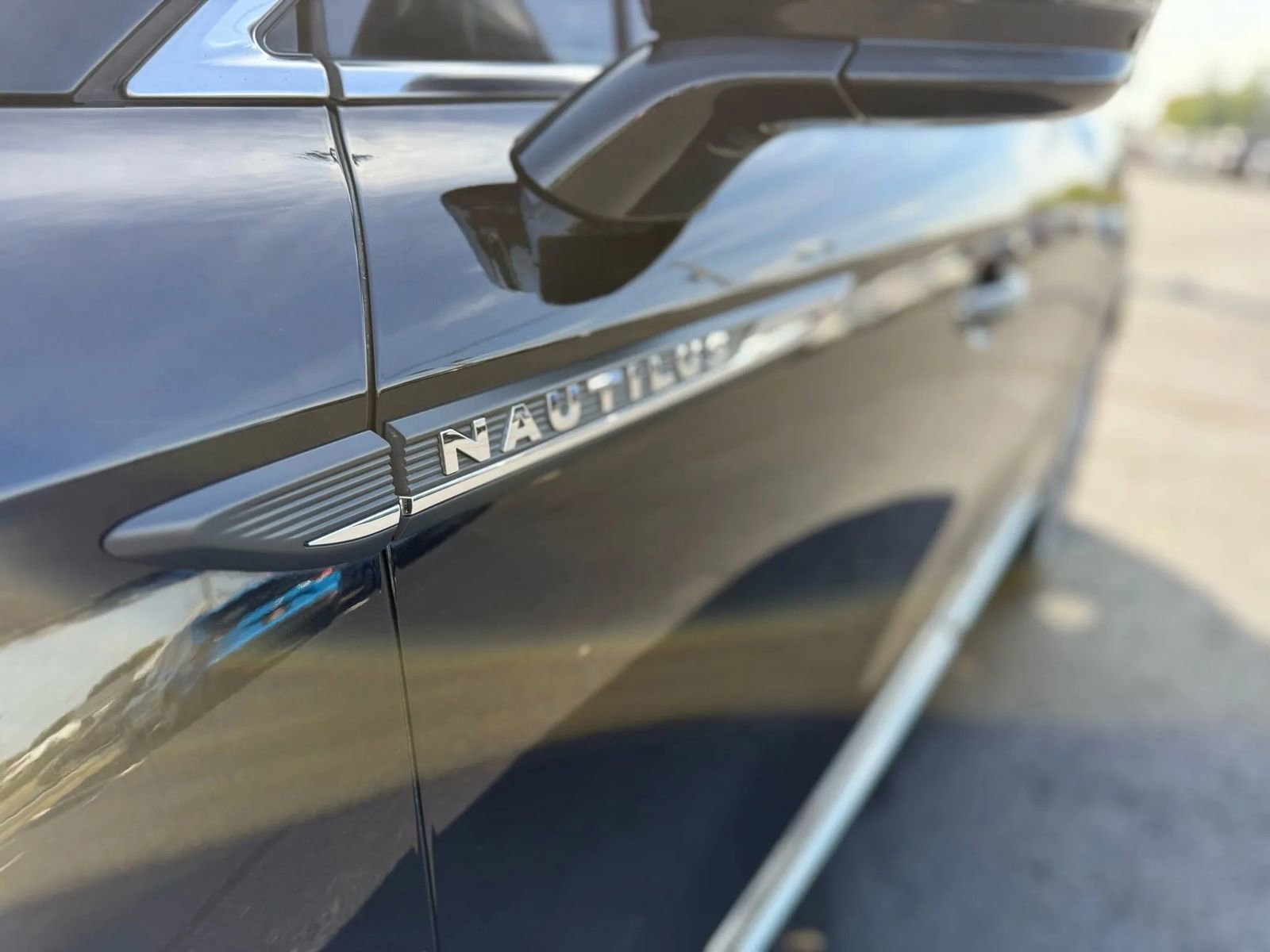 Used 2019 Lincoln Nautilus Select image 62