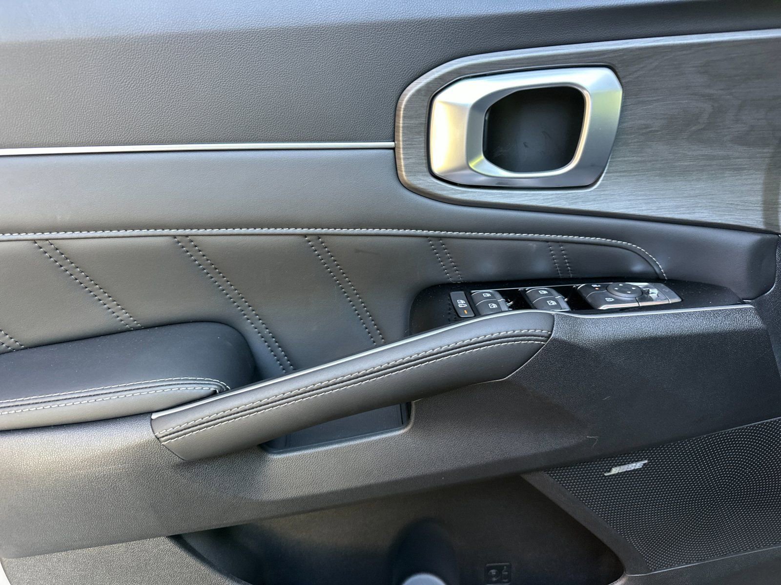 New 2026 Kia Sorento SX AWD/4WD image 11